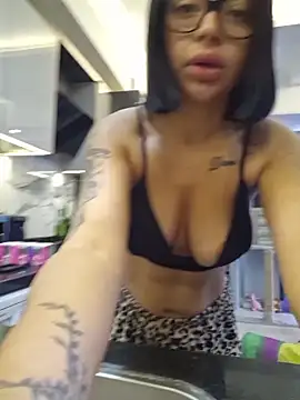 Esmertarcinim online show from December 4, 9:19 am