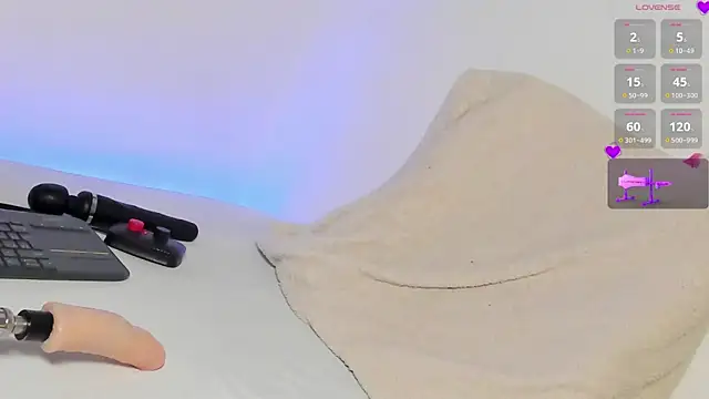 Snapshot of Ana_Winnss chatting on February 25, 1:09 am Ana Winnss online show from February 25, 1:09 am