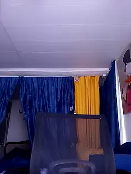 irinamaux online show from July 16, 9:39 am