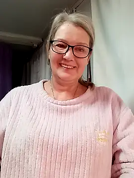 irinamaux online show from February 11, 6:57 am