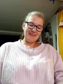 irinamaux online show from May 26, 3:54 pm