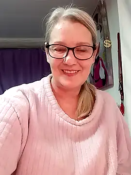 irinamaux online show from February 14, 2:50 pm