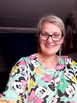irinamaux online show from June 6, 7:52 pm