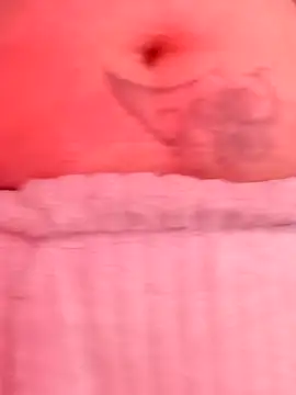 Snapshot of irinamaux chatting on December 23, 2:55 am irinamaux online show from December 23, 2:55 am