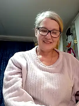 irinamaux online show from April 8, 2:51 pm