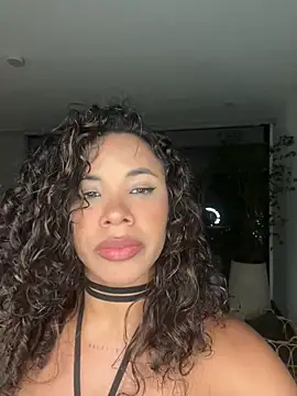 Brunettexio online show from November 21, 2:10 am