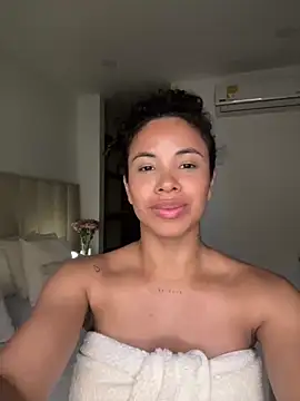 Brunettexio online show from January 25, 1:32 am