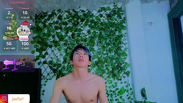 Levii Ackermann online show from December 18, 5:50 pm