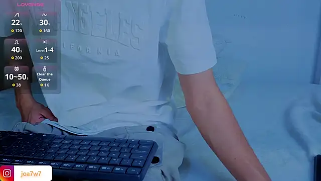 Levii Ackermann online show from March 3, 1:29 pm