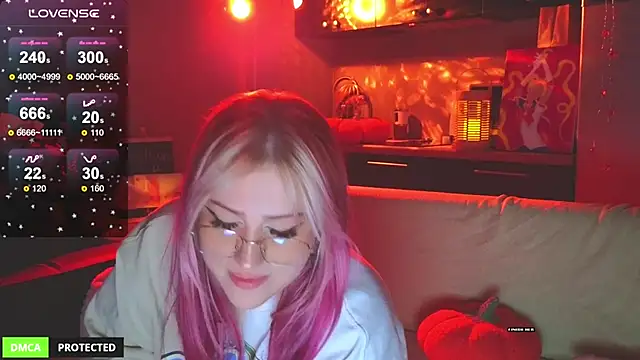 princess sofiee online show from October 18, 1:18 am