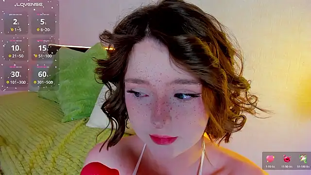 lexxxxxxi online show from February 5, 6:26 pm