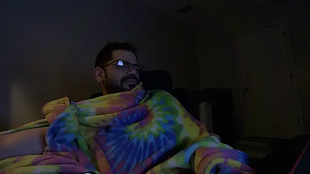 Zander823 online show from April 9, 7:14 am