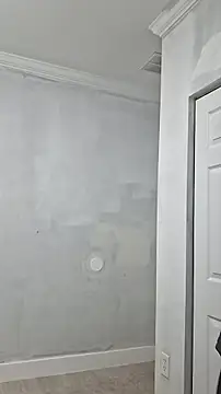 Zander823 online show from April 19, 1:50 am