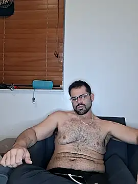 Zander823 online show from February 14, 3:29 am