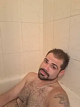 Zander823 online show from February 15, 3:29 am