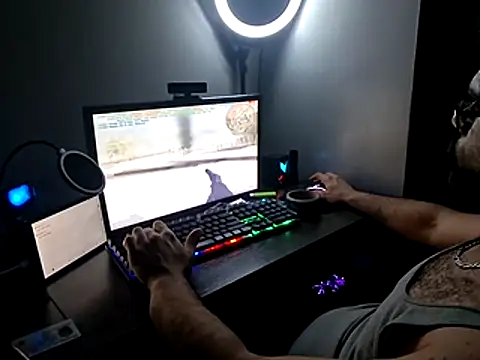 Zander823 online show from March 23, 1:39 am