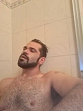 Zander823 online show from May 7, 4:28 am