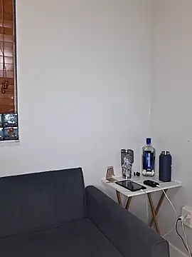 Zander823 online show from February 11, 3:17 am