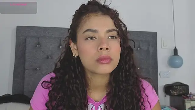 Snapshot of Meghan_taylor__ chatting on October 15, 9:45 pm Meghan taylor online show from October 15, 9:45 pm