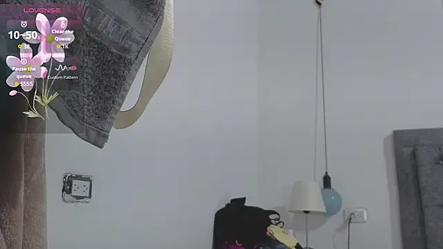 Meghan taylor   online show from March 4, 8:27 pm