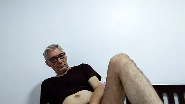 BIGUNCUTHARDCOCK online show from May 7, 12:26 am