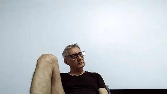 BIGUNCUTHARDCOCK online show from May 10, 11:39 pm