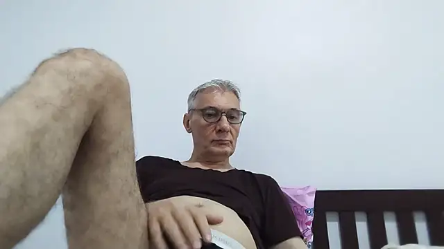 BIGUNCUTHARDCOCK online show from May 31, 1:33 am