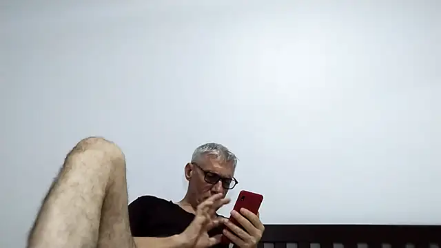 BIGUNCUTHARDCOCK online show from April 10, 2:13 pm