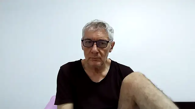 BIGUNCUTHARDCOCK online show from May 9, 12:14 am