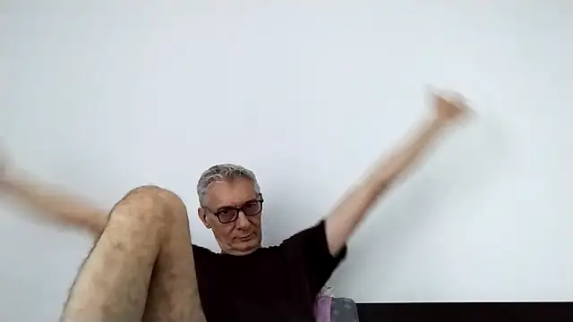 BIGUNCUTHARDCOCK online show from May 4, 12:25 am