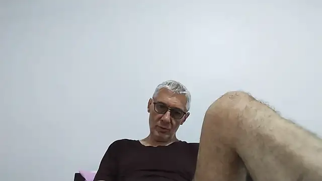 Snapshot of BIGUNCUTHARDCOCK chatting on July 6, 1:12 am BIGUNCUTHARDCOCK online show from July 6, 1:12 am