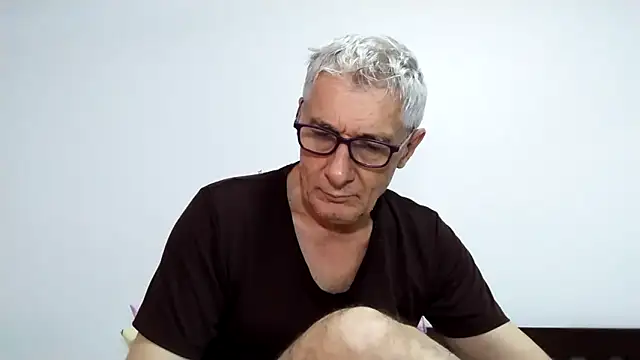 BIGUNCUTHARDCOCK online show from March 27, 1:25 am