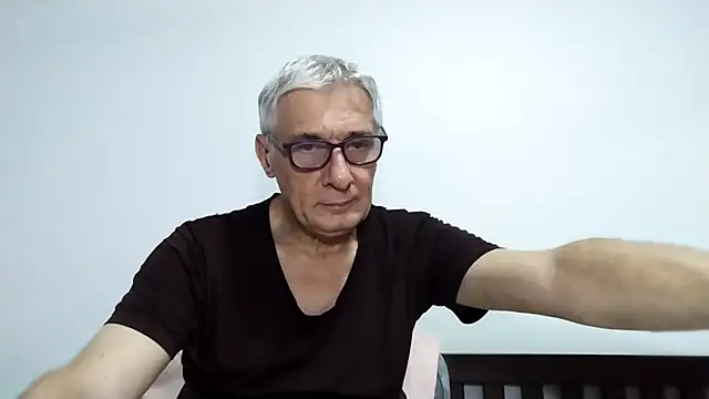 BIGUNCUTHARDCOCK online show from April 5, 2:13 pm