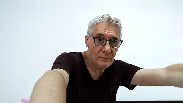 BIGUNCUTHARDCOCK online show from May 15, 1:03 am