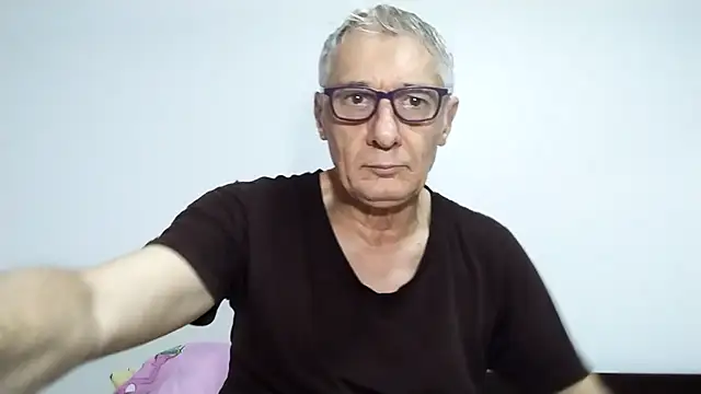 BIGUNCUTHARDCOCK online show from March 25, 12:22 am