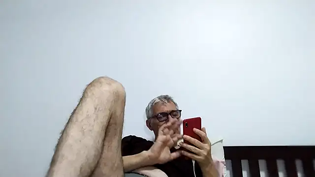 Snapshot of BIGUNCUTHARDCOCK chatting on February 11, 2:06 pm BIGUNCUTHARDCOCK online show from February 11, 2:06 pm