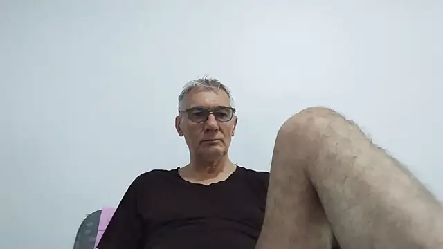 BIGUNCUTHARDCOCK online show from June 2, 12:10 am
