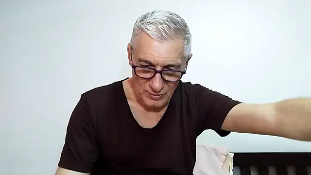 BIGUNCUTHARDCOCK online show from March 7, 1:45 am