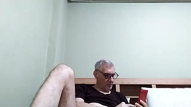 BIGUNCUTHARDCOCK online show from January 15, 1:20 am