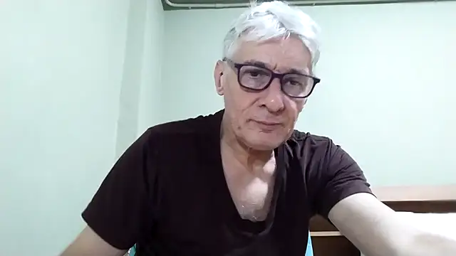 BIGUNCUTHARDCOCK online show from January 12, 2:57 pm