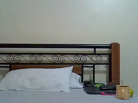 Giannah01 online show from November 8, 4:16 am