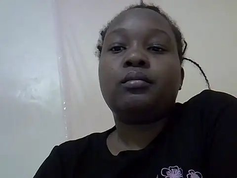 Snapshot of Giannah01 chatting on July 13, 12:21 am Giannah01 online show from July 13, 12:21 am