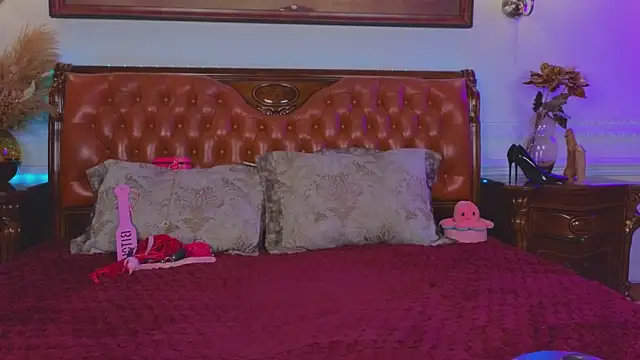 Unholy Lady online show from February 7, 9:16 am