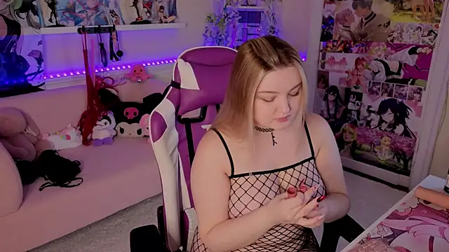 Unholy Lady online show from September 10, 5:17 am