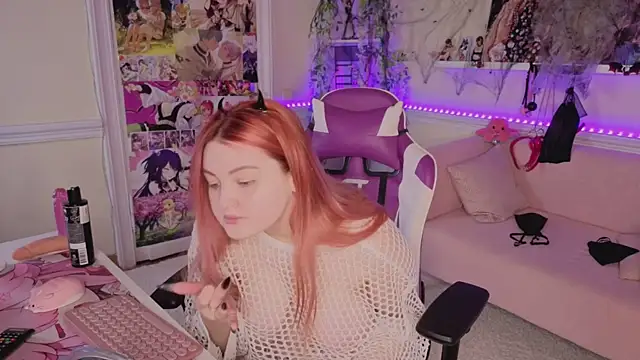 Unholy Lady online show from October 20, 5:20 am