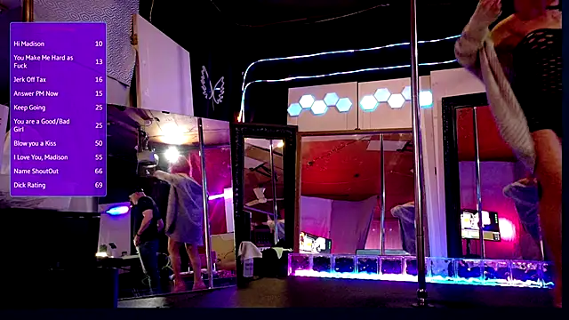 MadisonMarie online show from February 22, 7:44 am