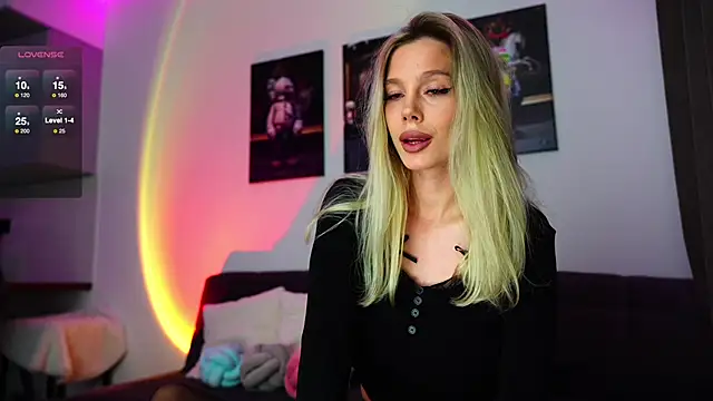 Snapshot of blackbunny_23 chatting on February 13, 4:39 pm blackbunny 23 online show from February 13, 4:39 pm