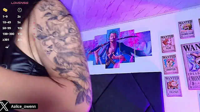 Aliceowenn online show from December 2, 8:10 pm