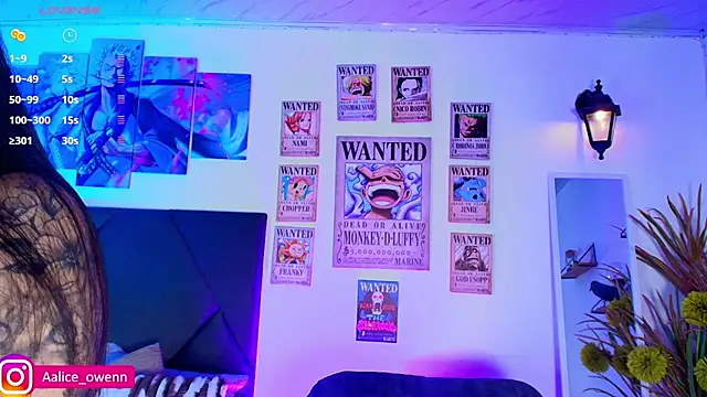 Aliceowenn online show from February 4, 9:21 pm