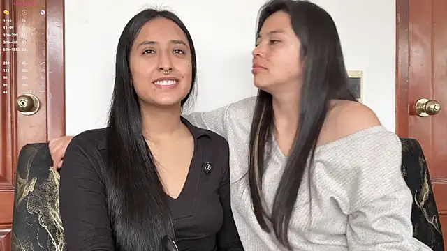 2SummerLove1 online show from February 9, 7:01 pm